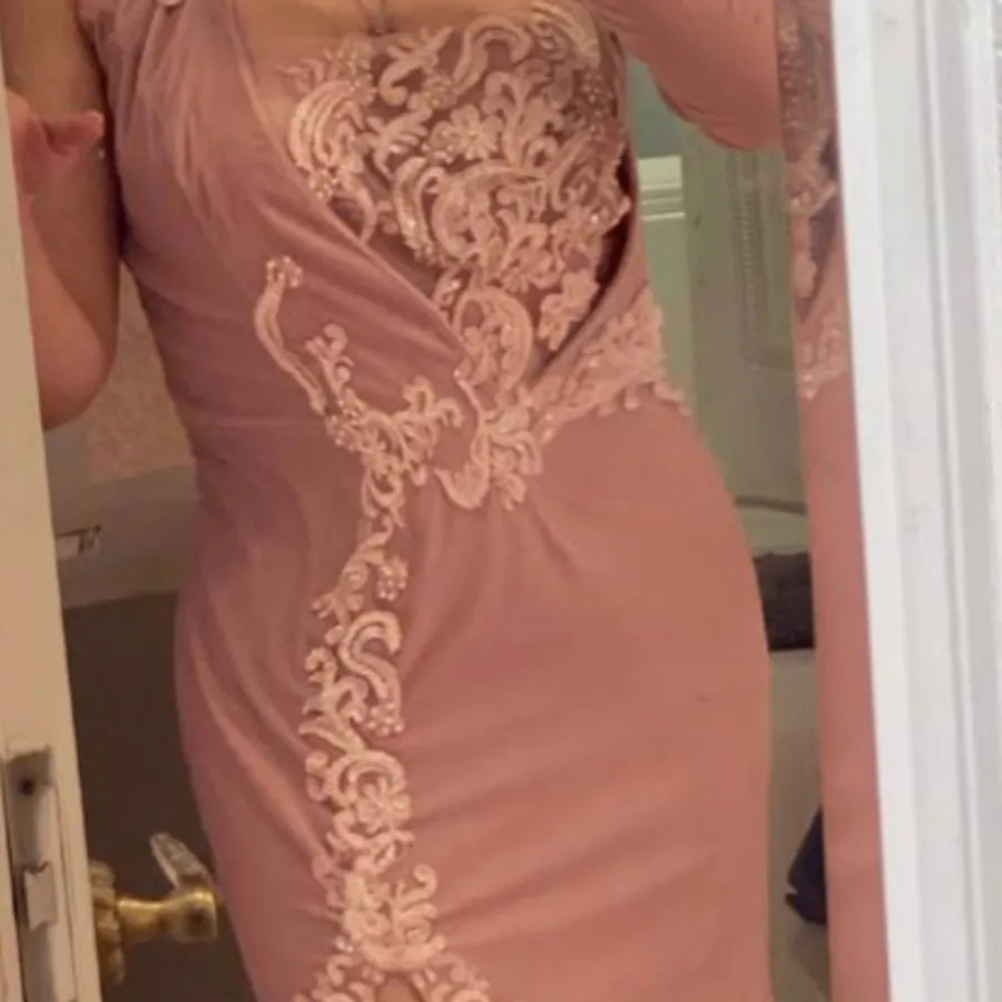 پیراهن مجلسی مخمل