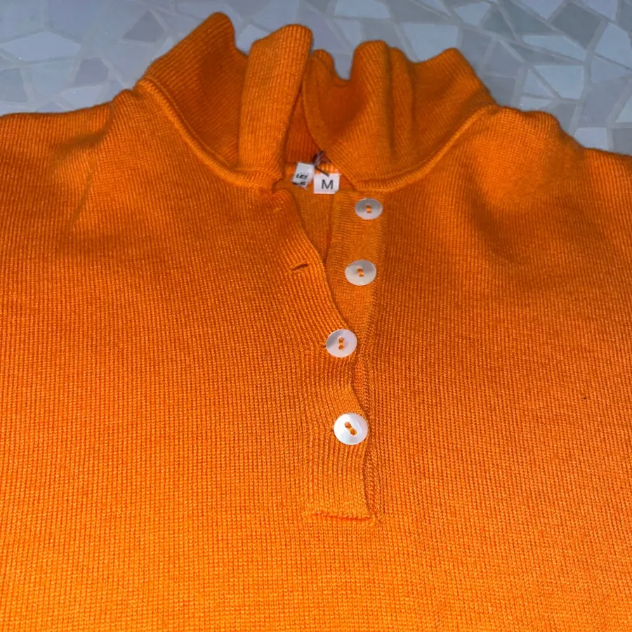 بلوز نارنجی پشمی نازک