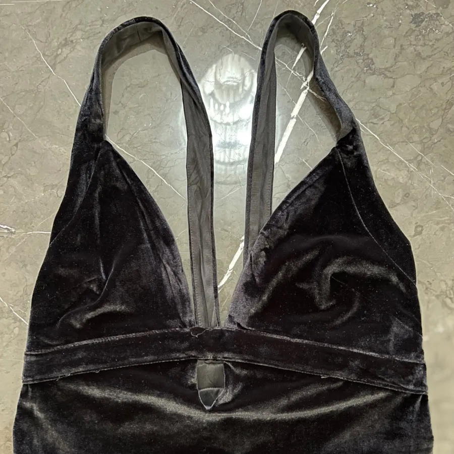 پیراهن مخمل