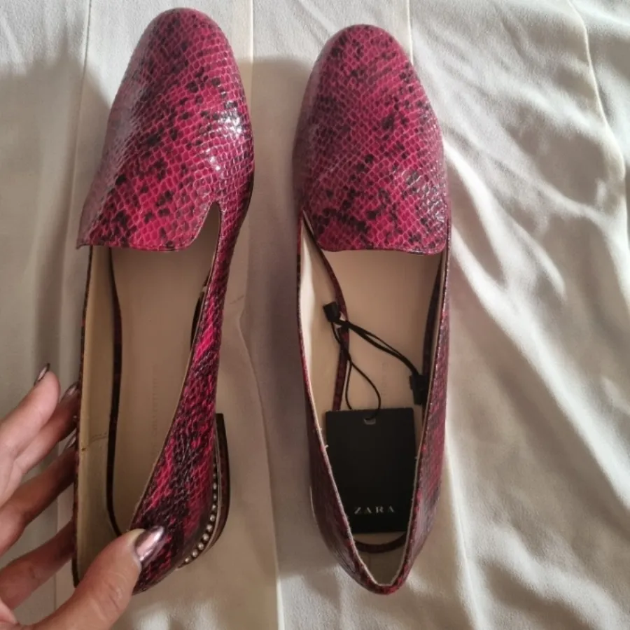 کفش برند زارا