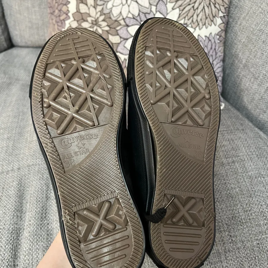 الستار مشکی