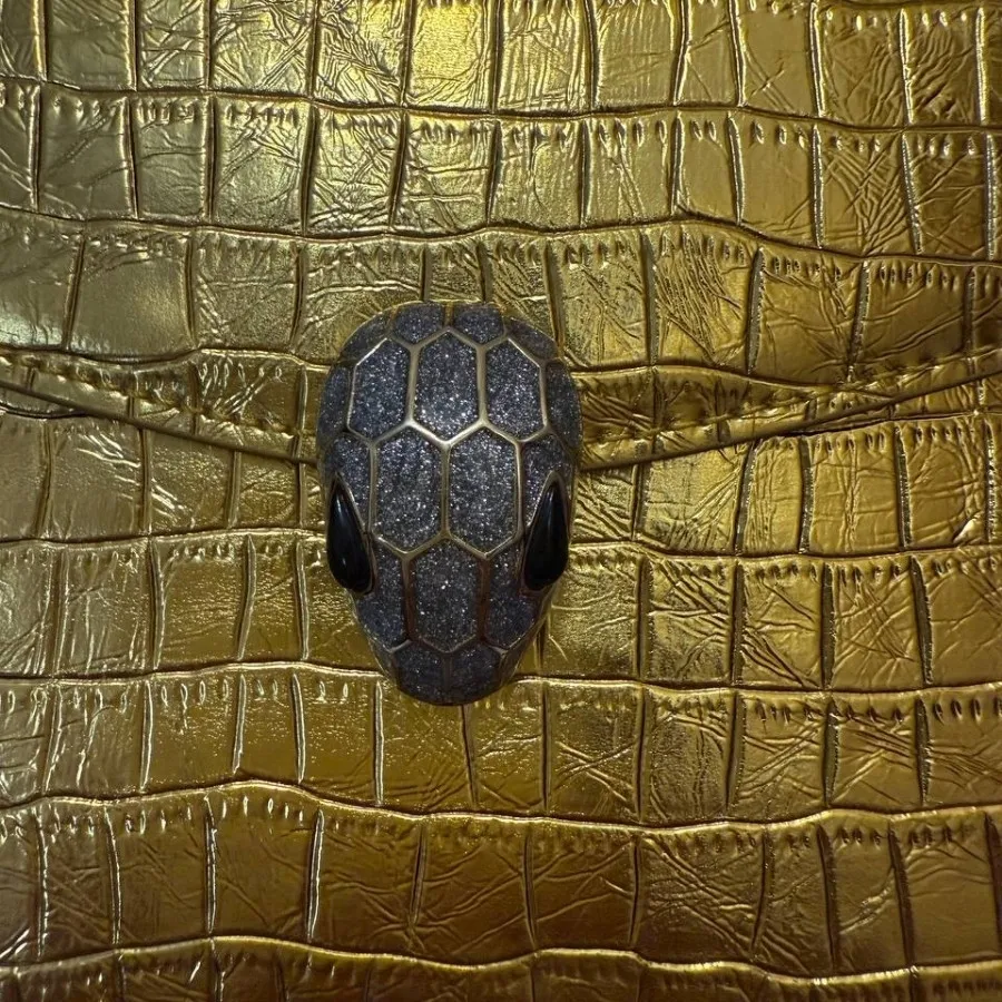 کیف برند بولگاری