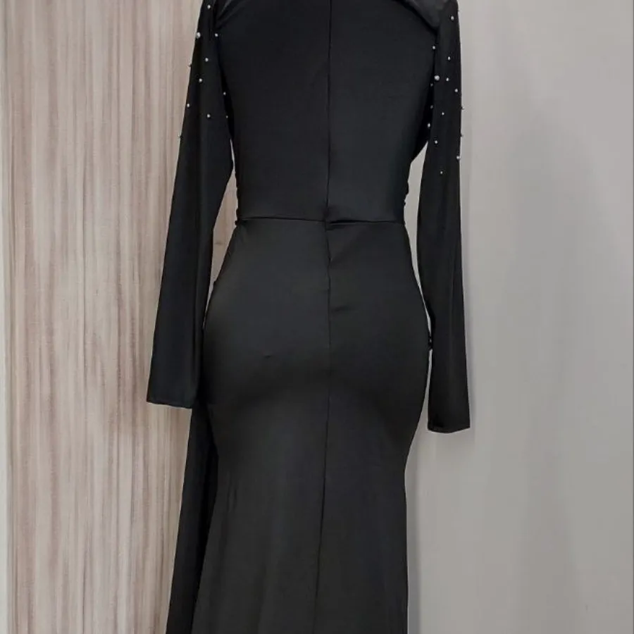 پیراهن مجلسی پوشیده