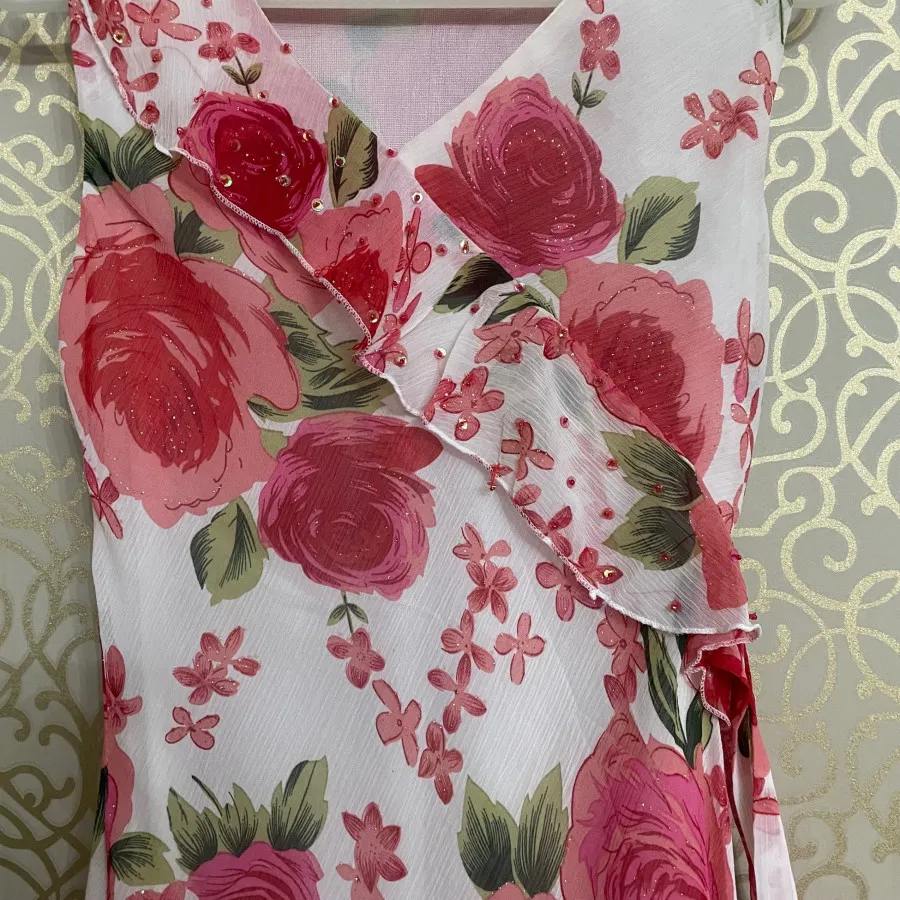 پیراهن گلدار