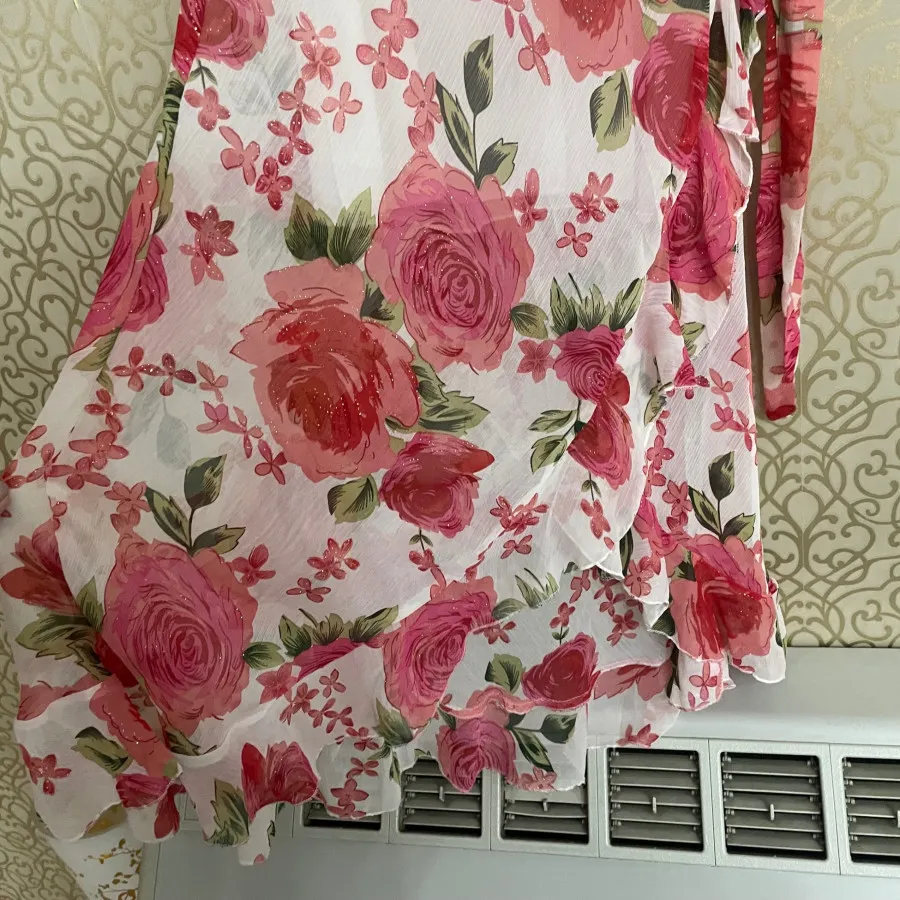 پیراهن گلدار