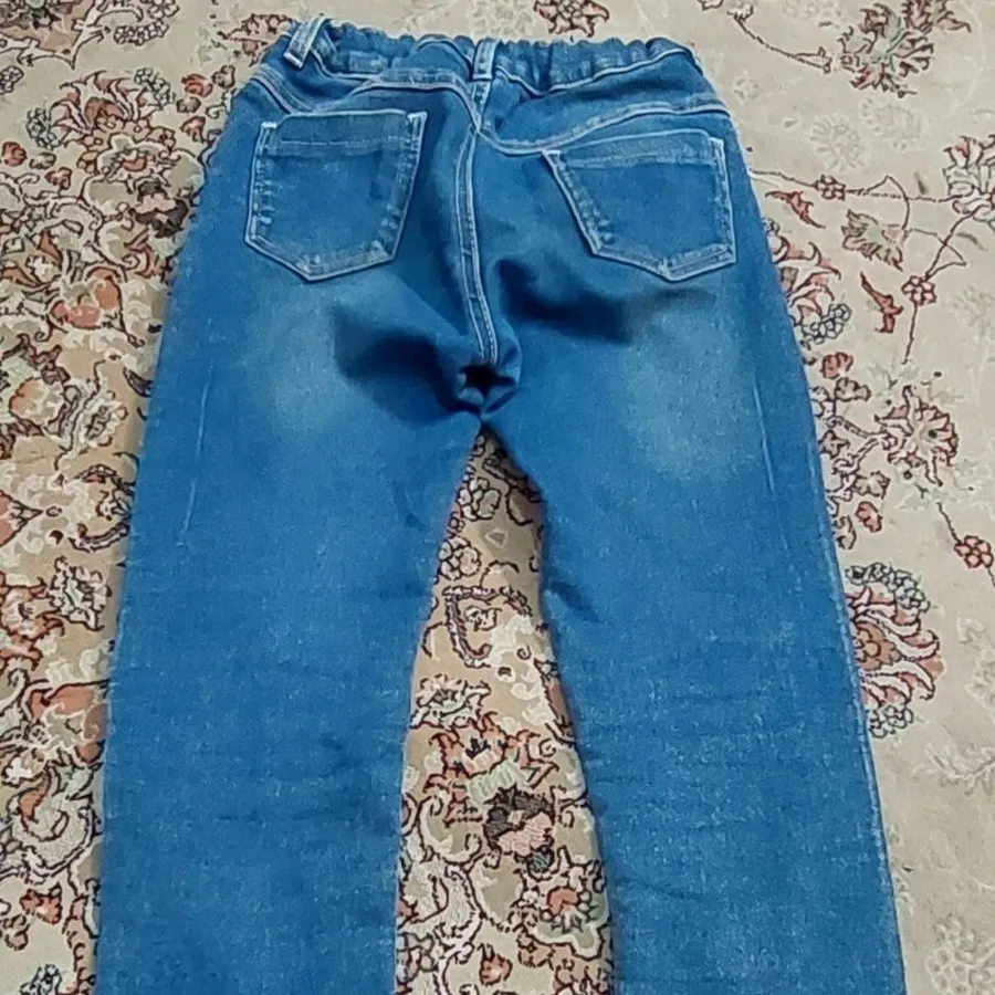 شلوار جین پسرونه