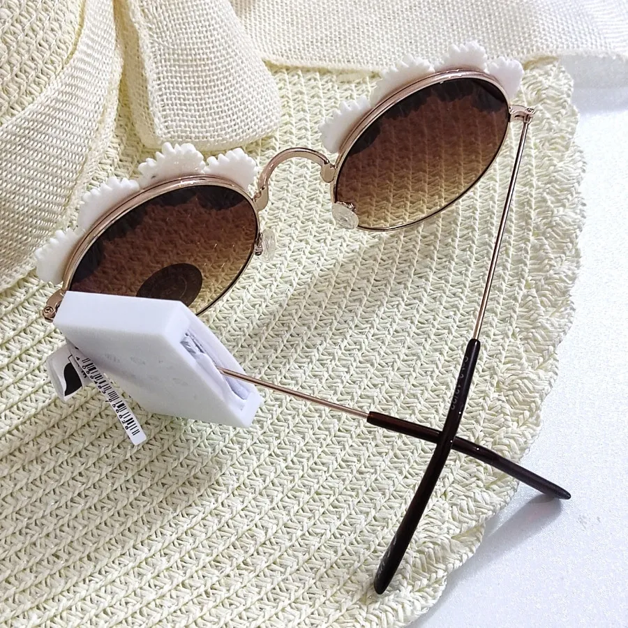 عینک آفتابی بابونه