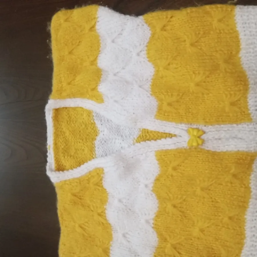 بافت کودک با جوراب نو