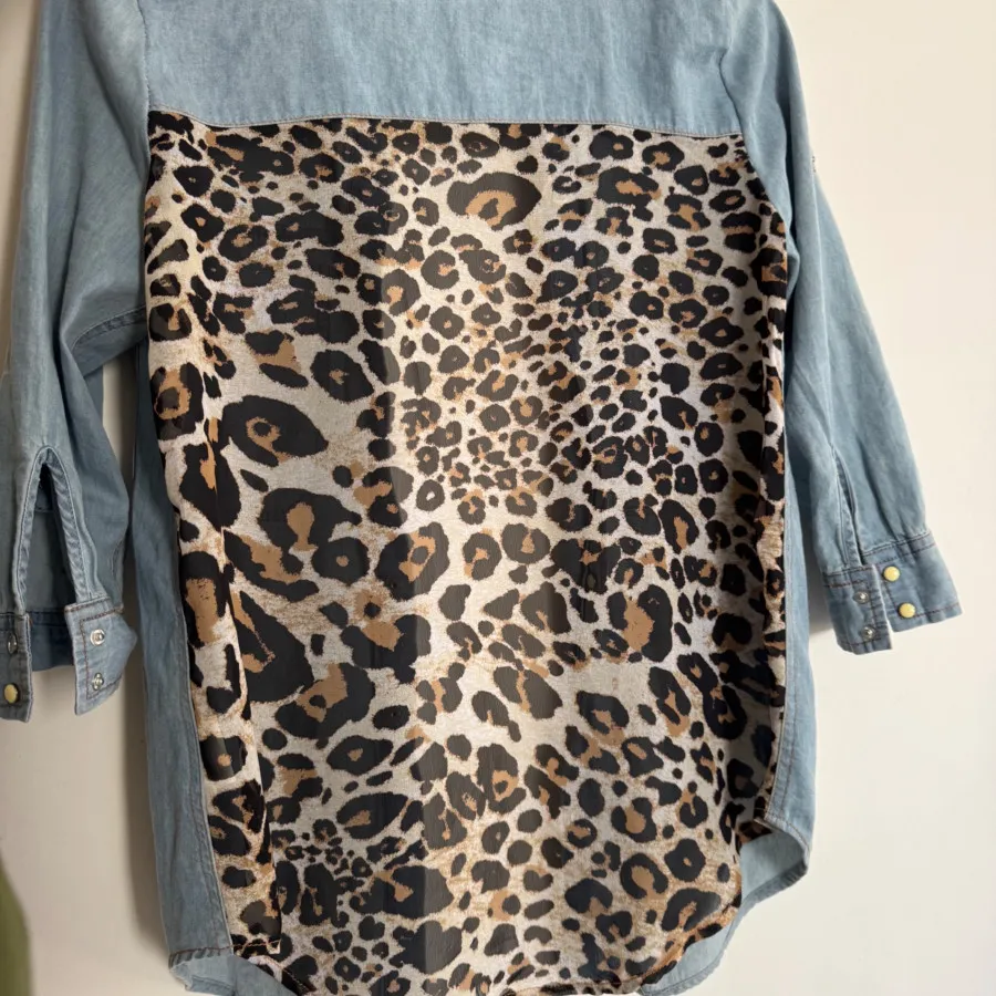 شومیز جین پشت پلنگی