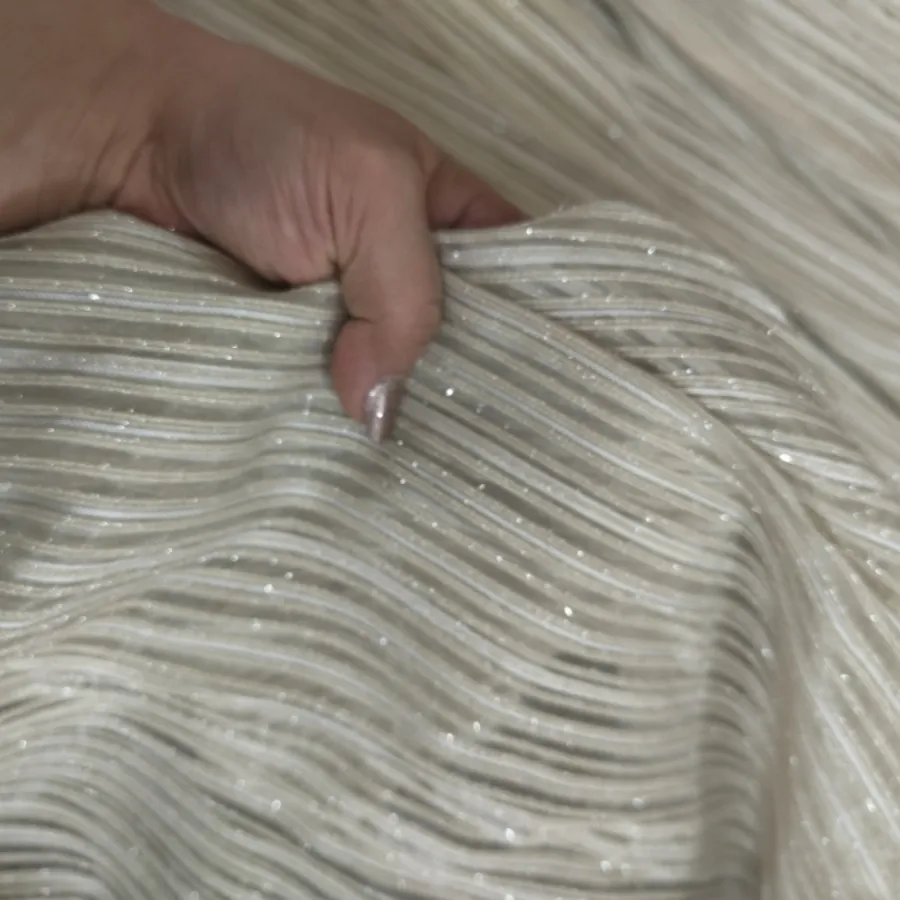 پرده پلیسه خارجی