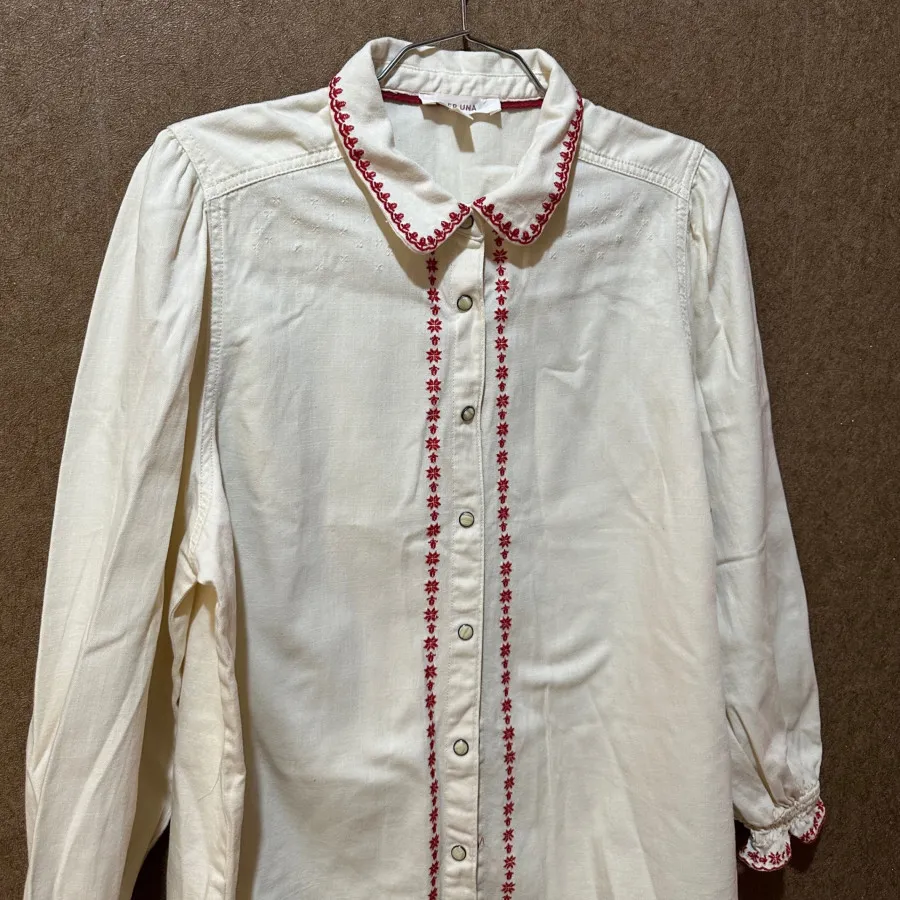 شومیز کتان گلدوزی