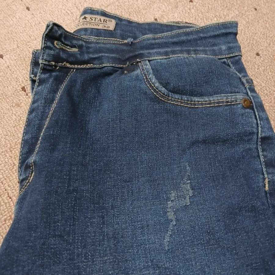 شلوار جین جذب