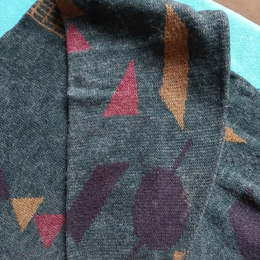 بلوز ( ورق بزنید )