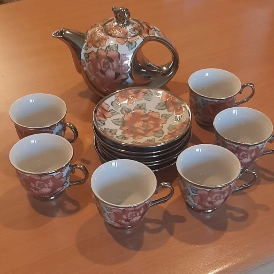 ست فنجان و قوری