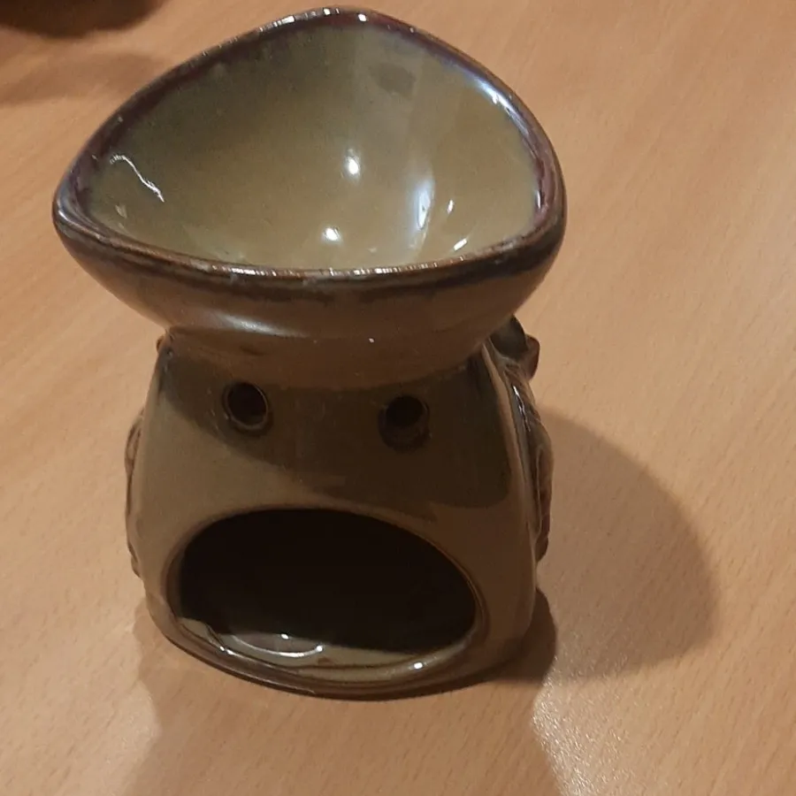 وارمر عود و اسانس