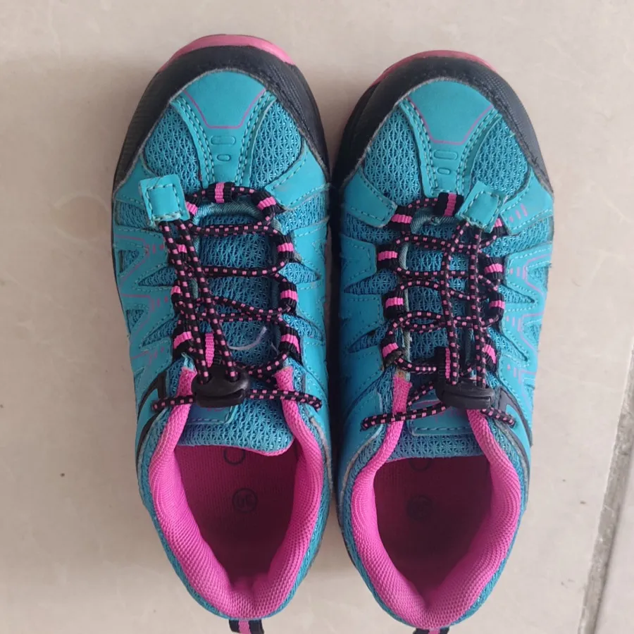 کفش مارک آبی صورتی