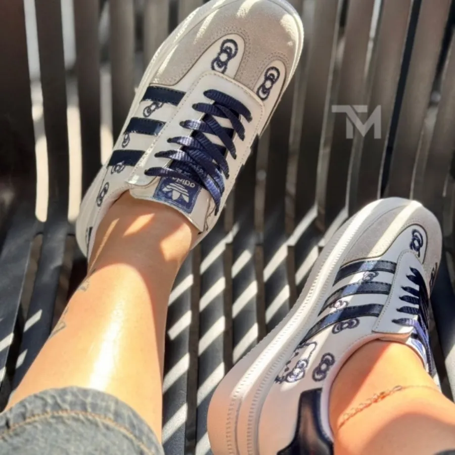 کفش کتونی شیک سرمه ای