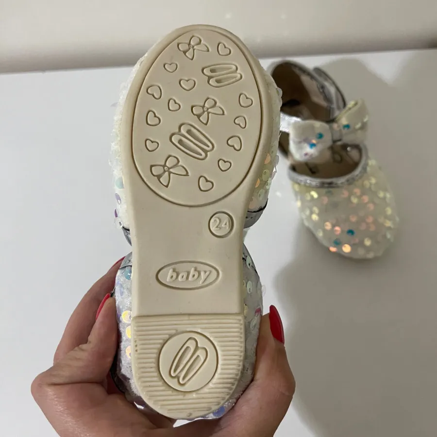 کفش مجلسی بچگانه