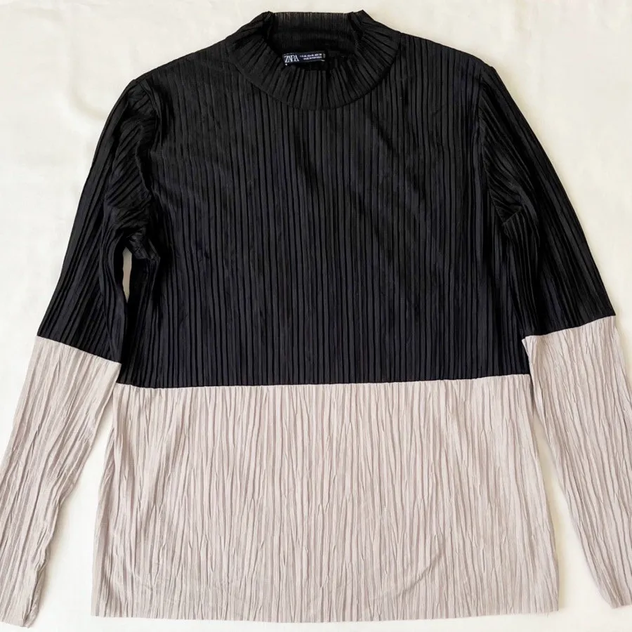 بلوز پلیسه زارا