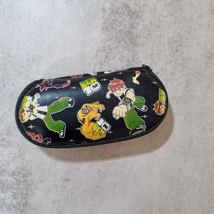 عینک بچگانه