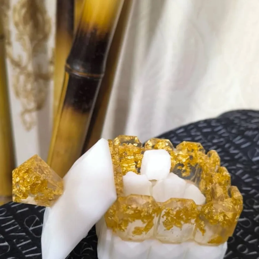 قندان رزینی