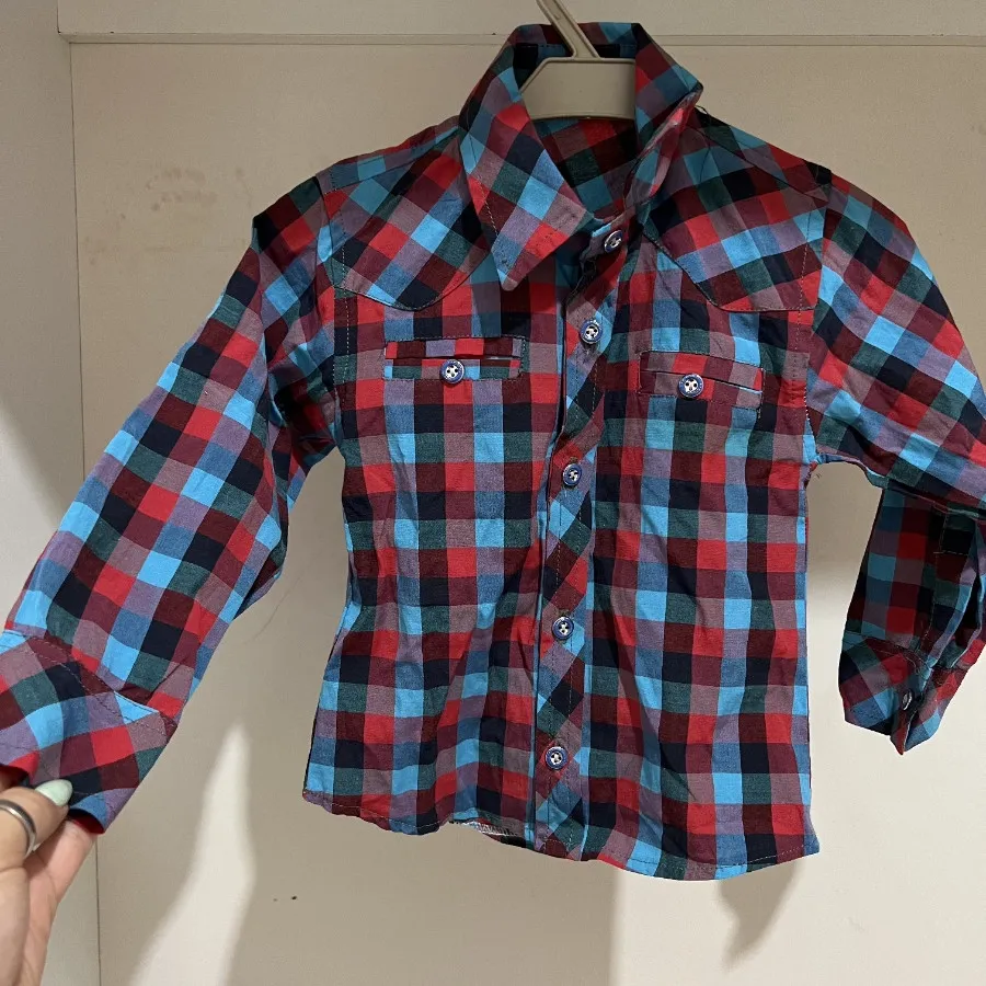 پیراهن چهارخونه