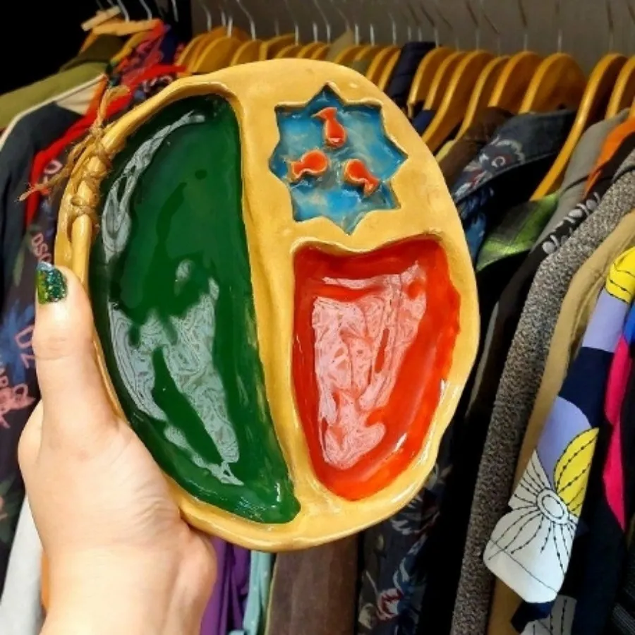 دکوری کار دست