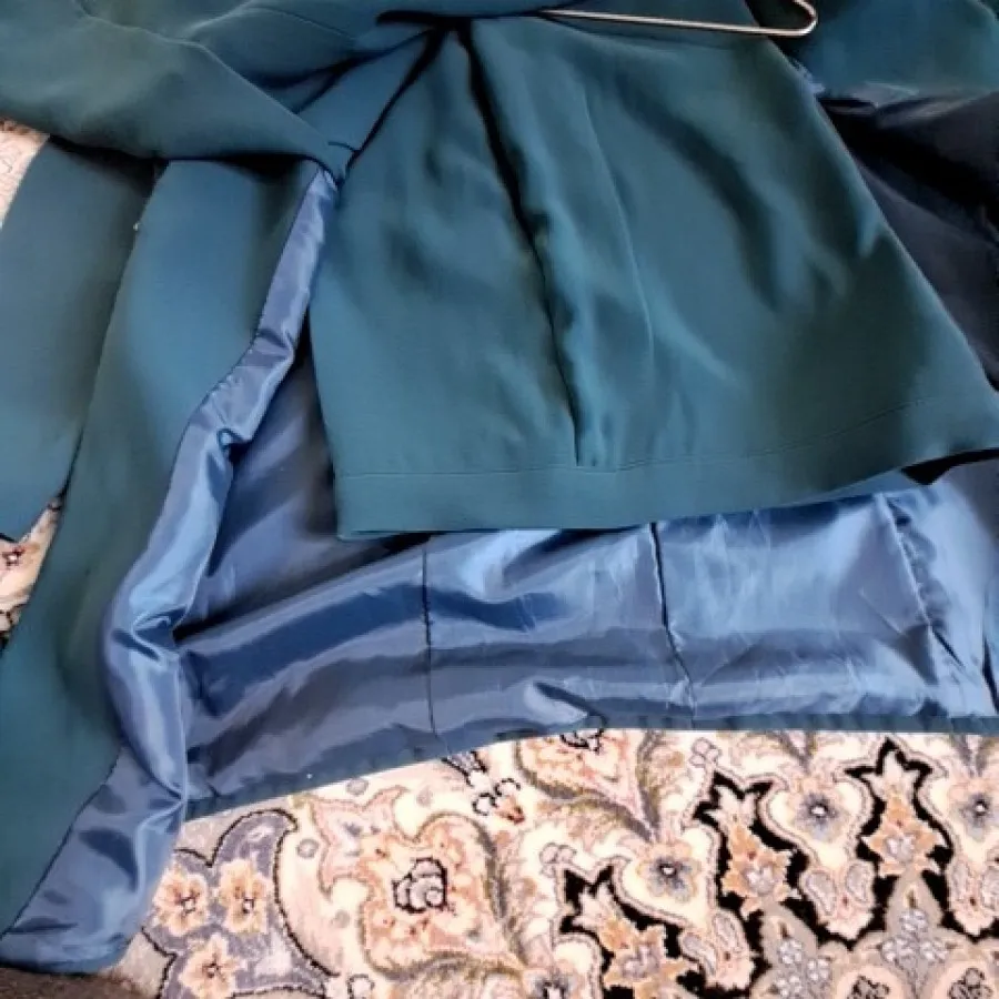 کت و شلوار و تاپ