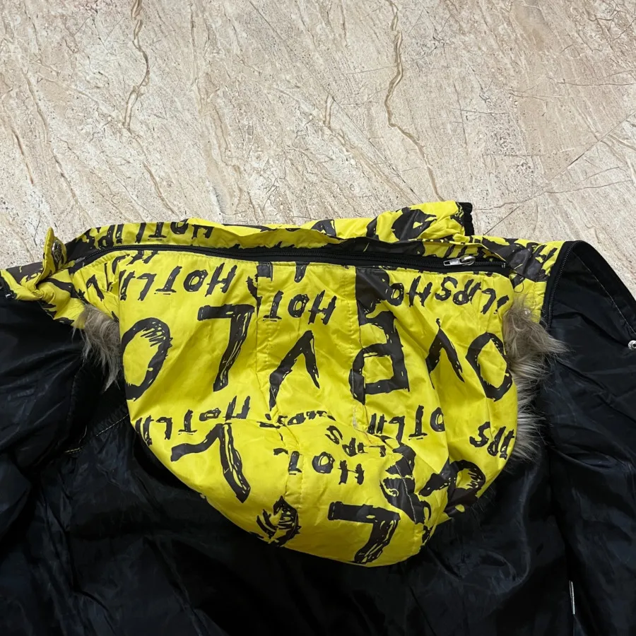 وست دخترانه لاو