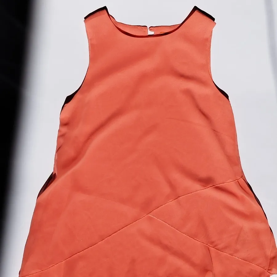 تاپ حریر مرجانی