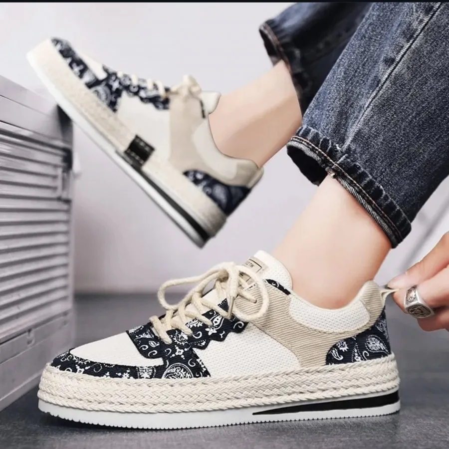 کتونی کلاسیک مردانه