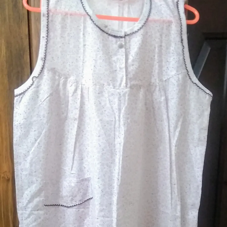 پیرهن تو خونه ای