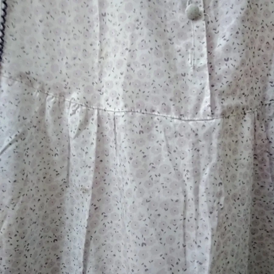 پیرهن تو خونه ای