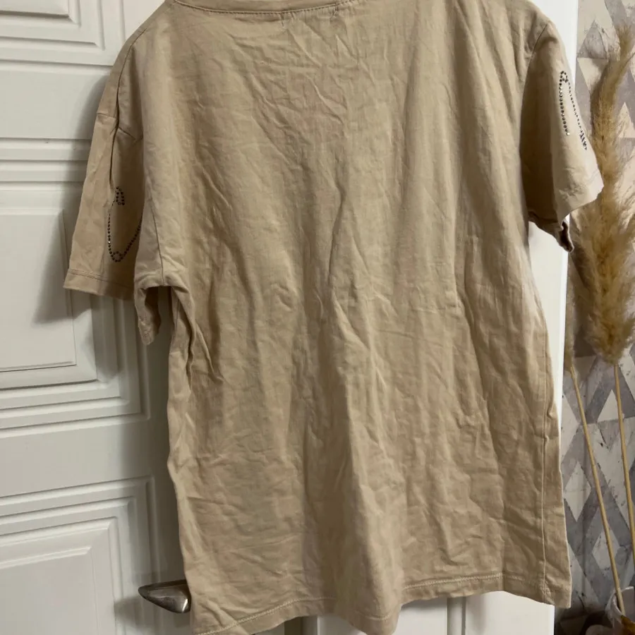 تیشرت زنانه