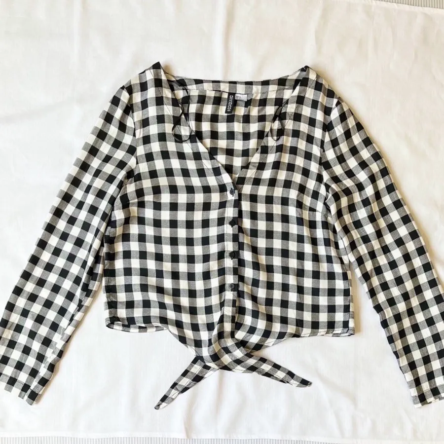 شومیز کراپ اچ اند ام