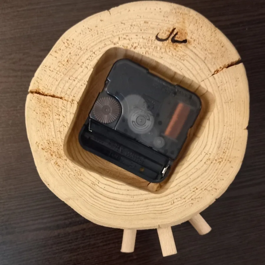 ساعت چوبی رومیزی
