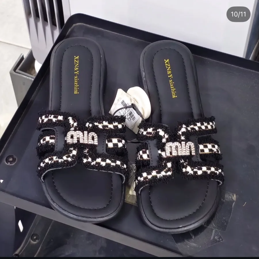 صندل شیک وارداتی