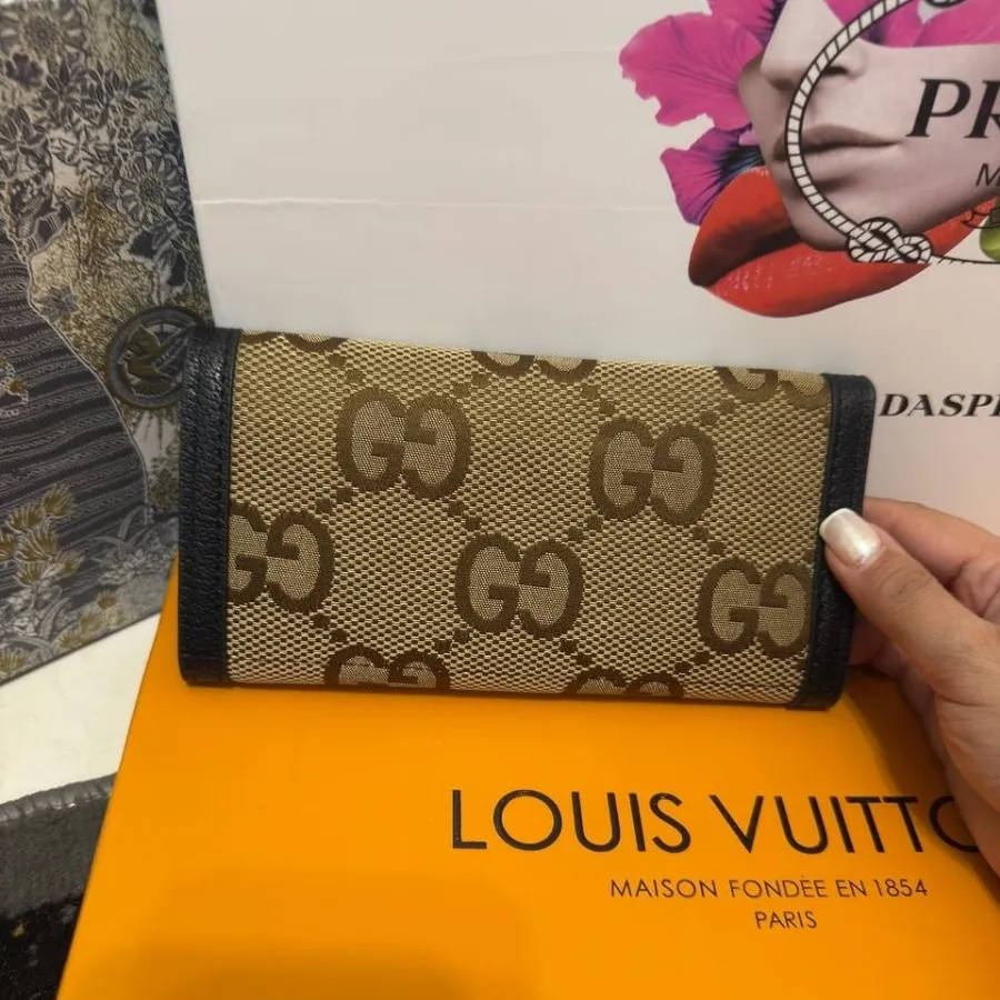 کیف پول برند گوچی