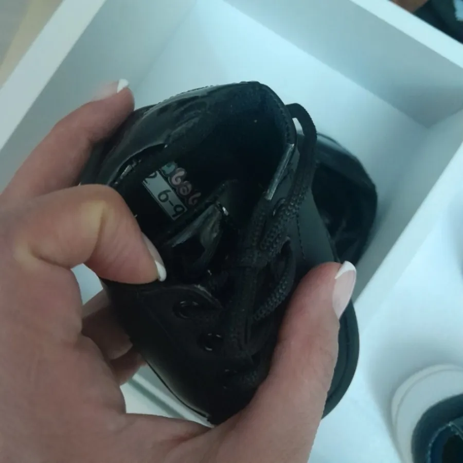 کفش اسپرت کودک