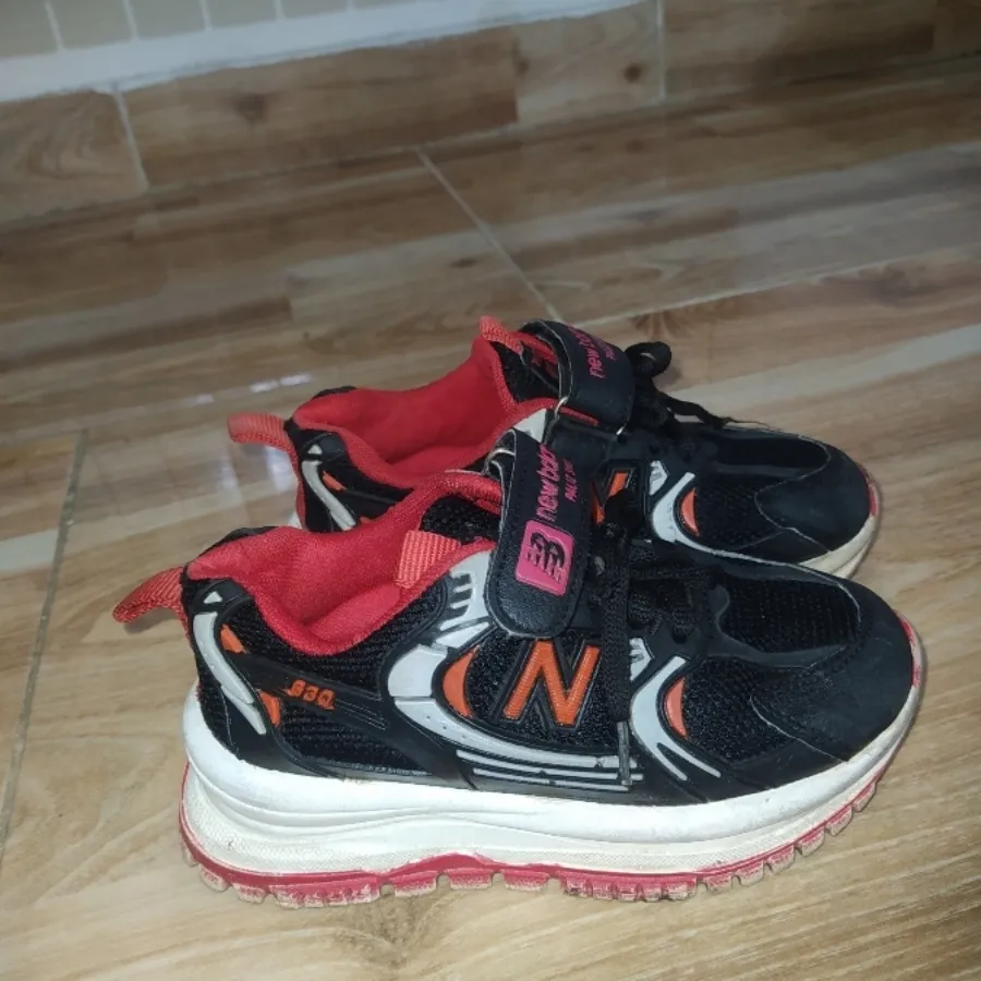 کفش نیوبالانس