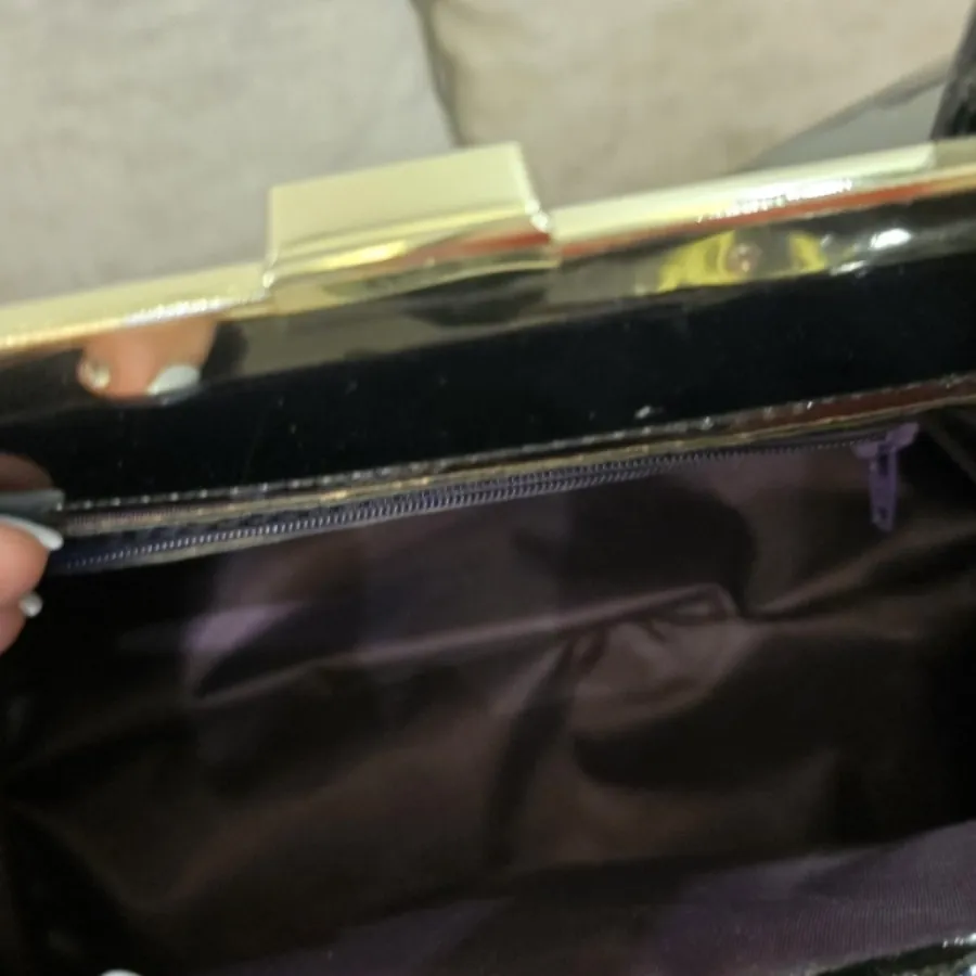 کیف ورنی با طرح خاص