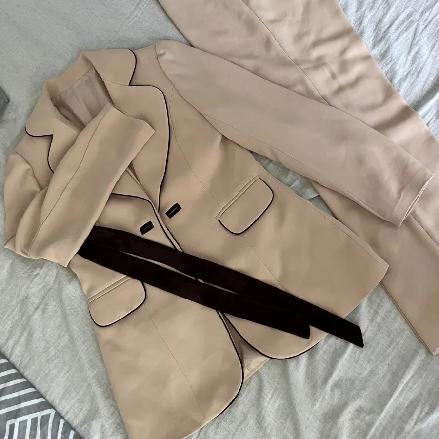 ست کت شلوار زنانه