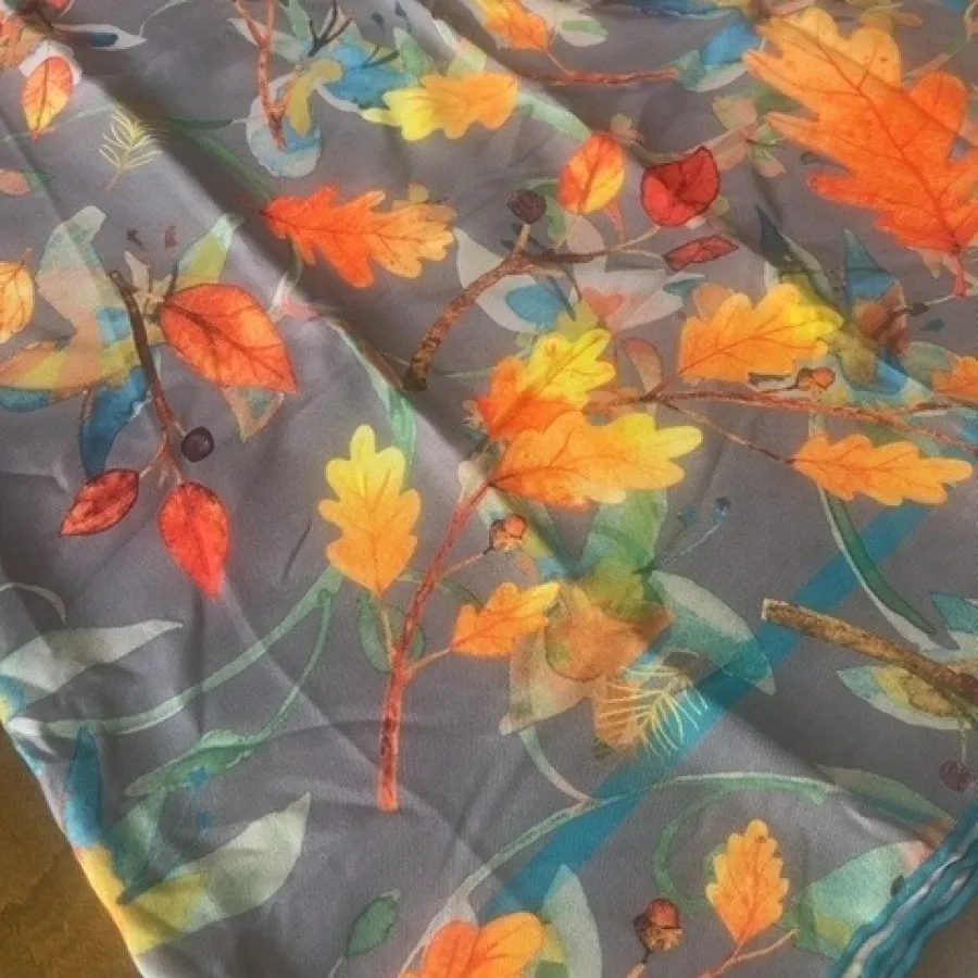 روسری سایز بزرگ طرح پاییز