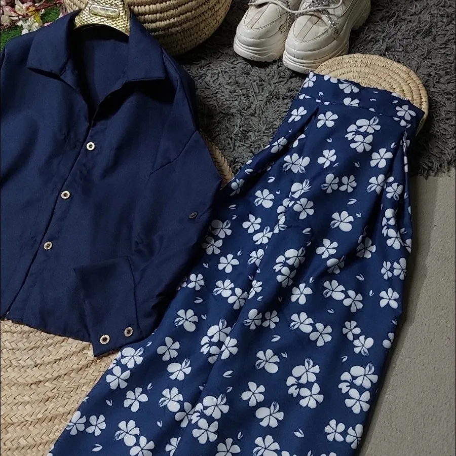 شومیز و دامن