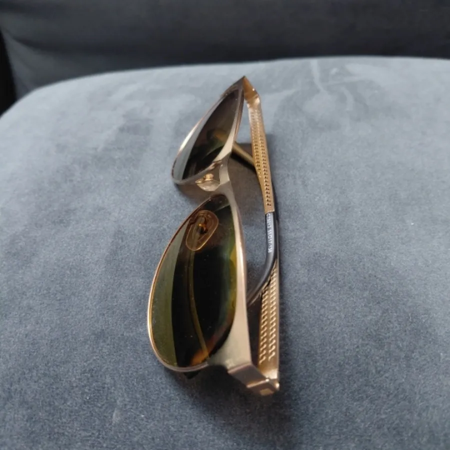 عینک آفتابی زنانه