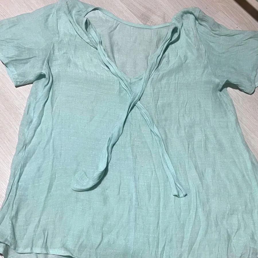 تیشرت نازک زنانه