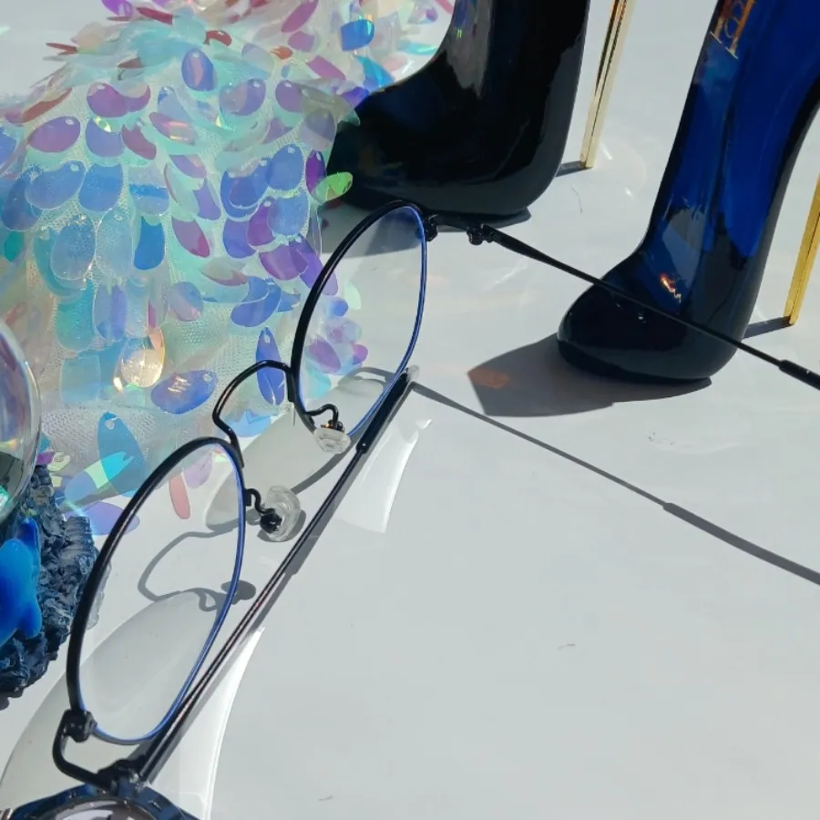 فریم عینک طبی فلزی