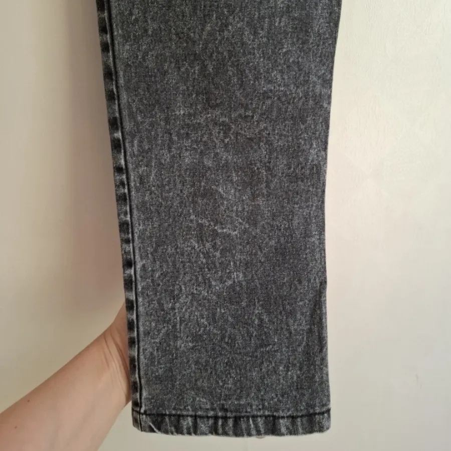 جین توسی کشی