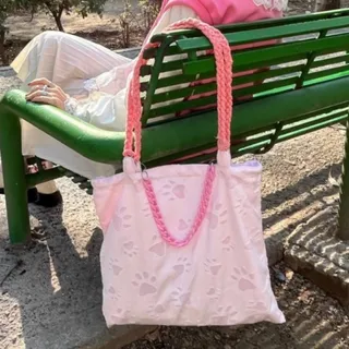 توتبگ پنجه‌ای صورتی زنجیز