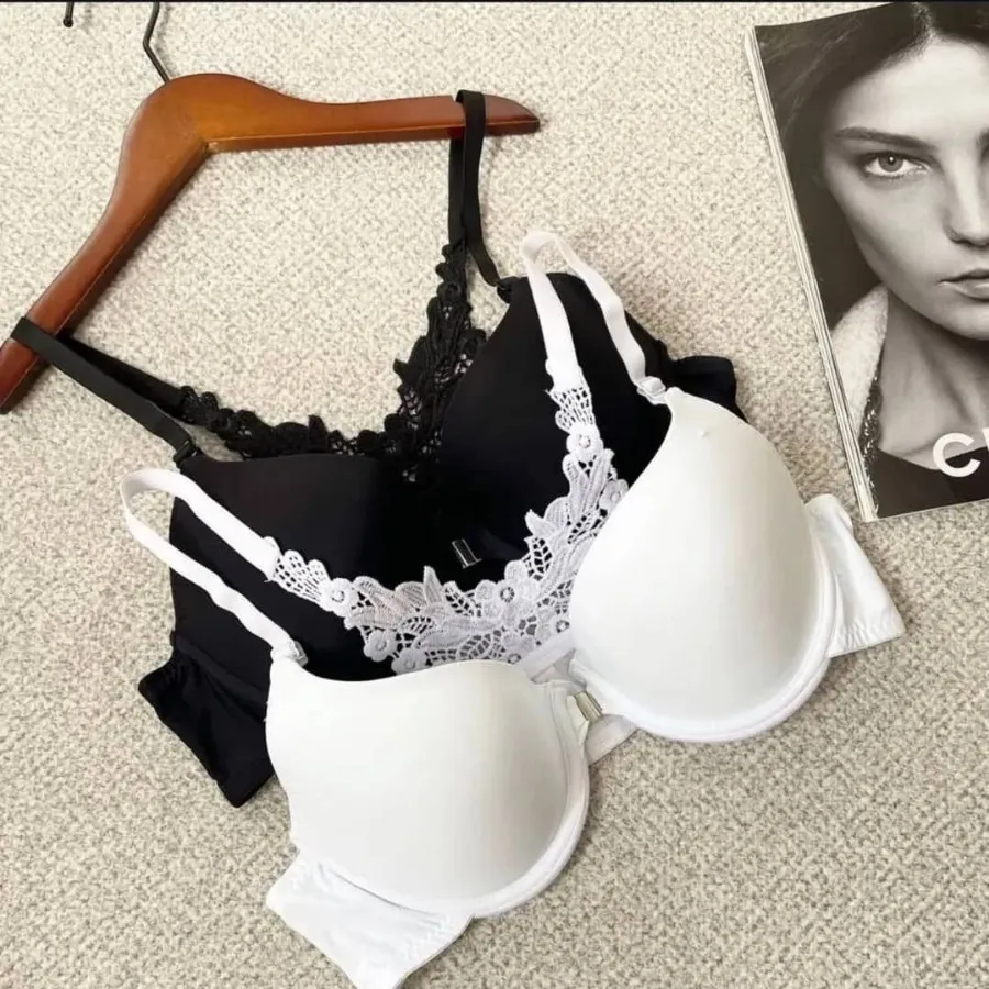 سوتین اسفنجی جلوبازشو